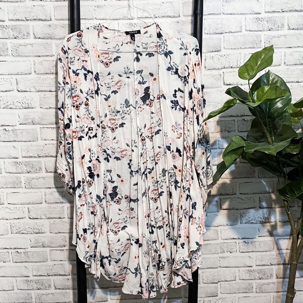 White Floral Flowy Cardigan Torrid